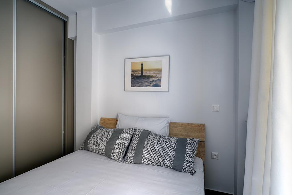 Heliconia Deluxe Apt Must Apartment Tesalonika Bagian luar foto