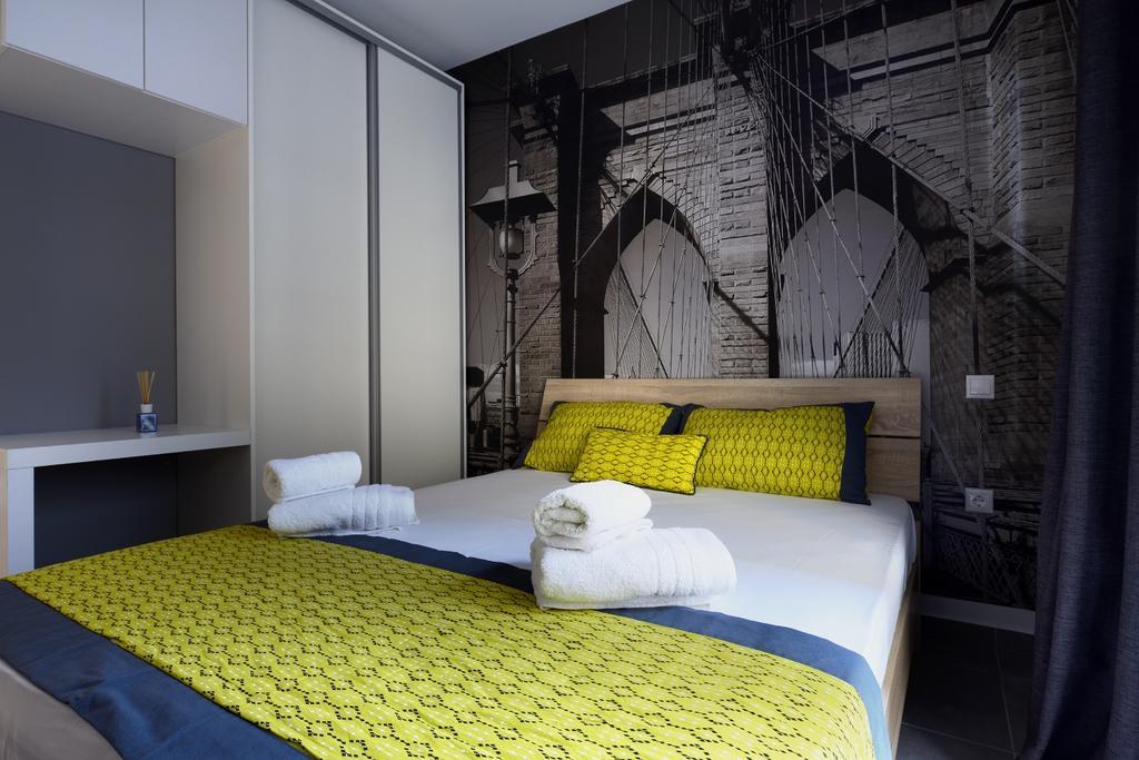 Heliconia Deluxe Apt Must Apartment Tesalonika Bagian luar foto